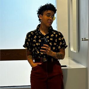 Meet your Posher, Skylar